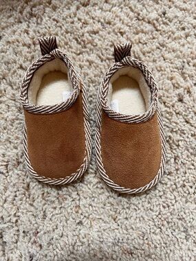 BearPaw Infant Brown Cozy Slip-On Slippers